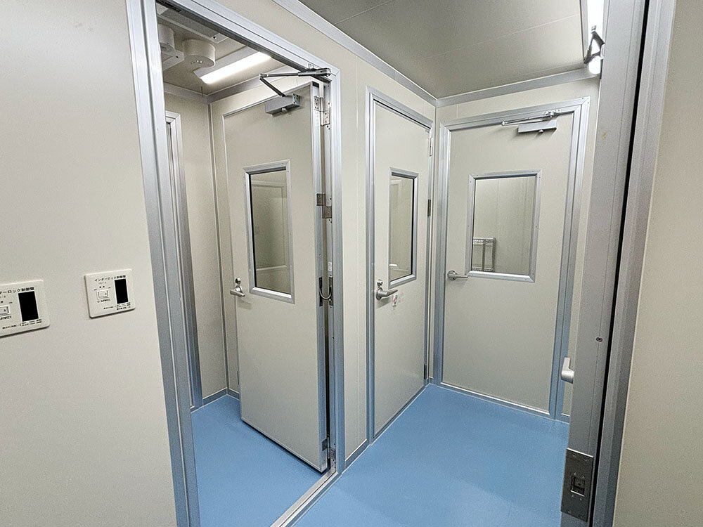 小型CPF（細胞培養加工施設）設計施工