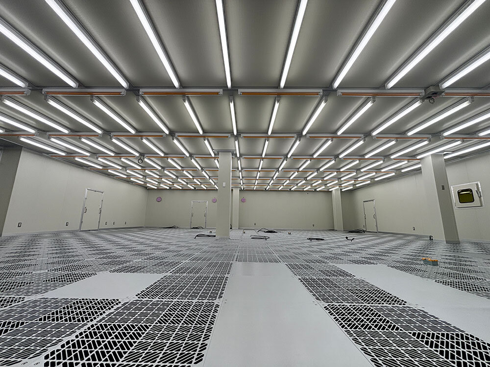 クリーンルーム施工後（高清浄度クラス100）