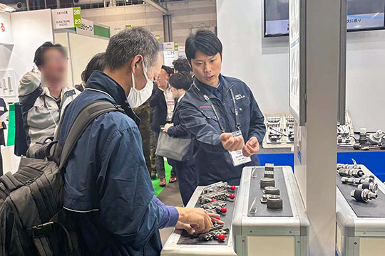 MECT2025(メカトロテックジャパン2025)商談の様子